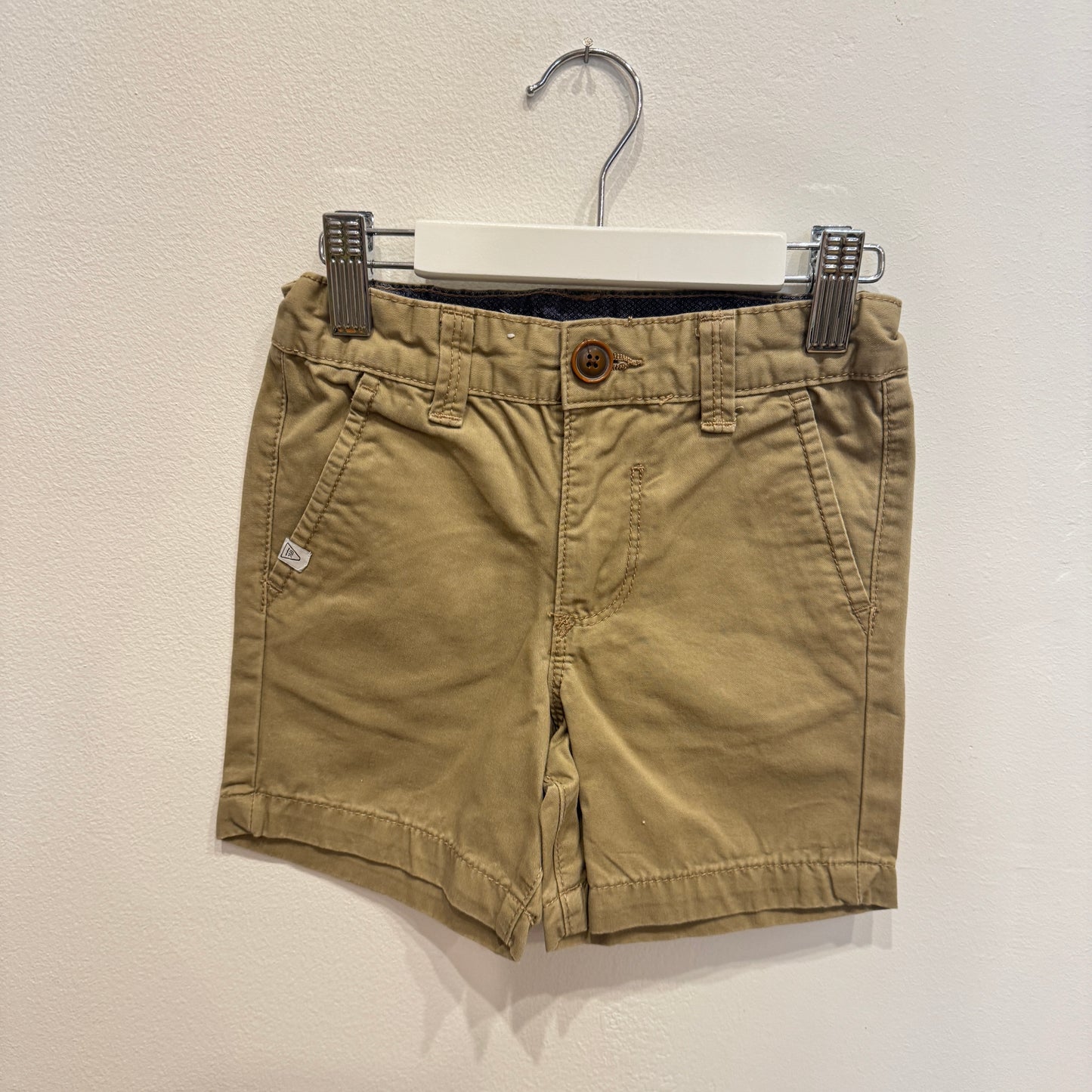TARGET Khaki Shorts, 3y