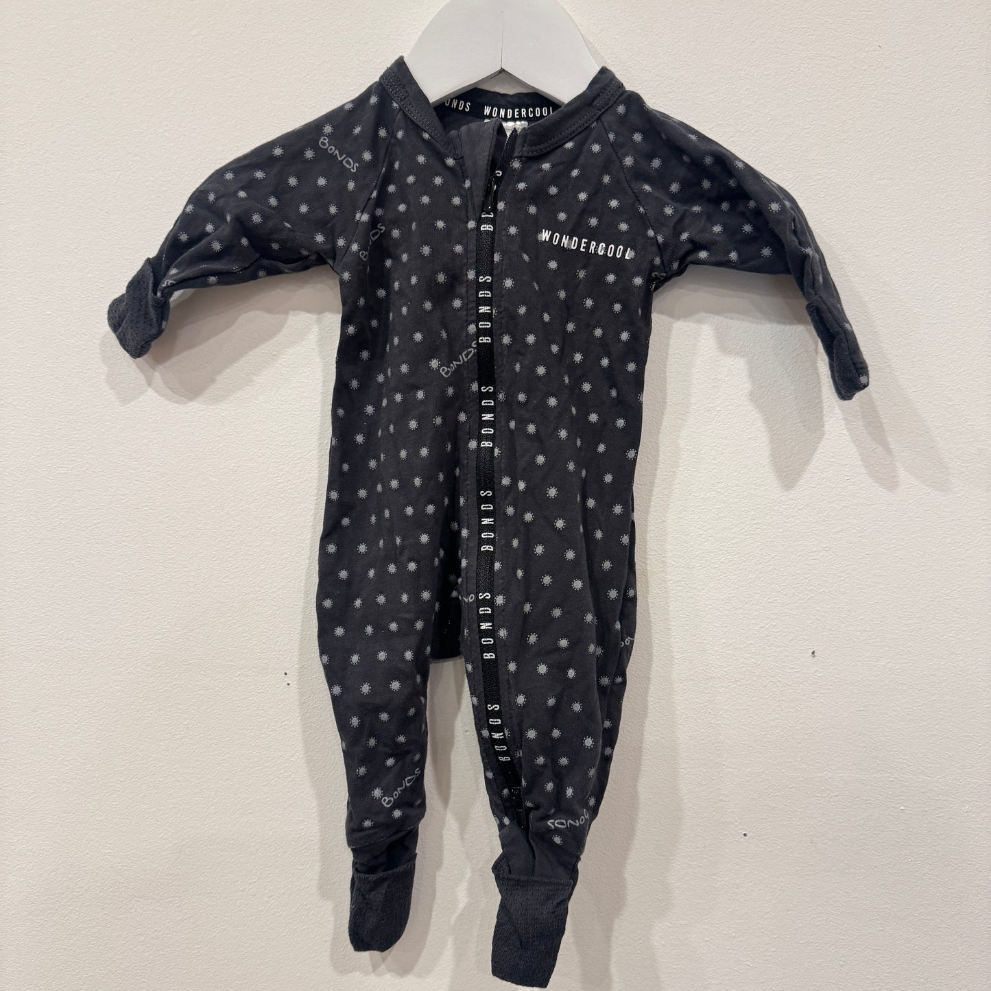 BONDS Charcoal Zipsuit, NB