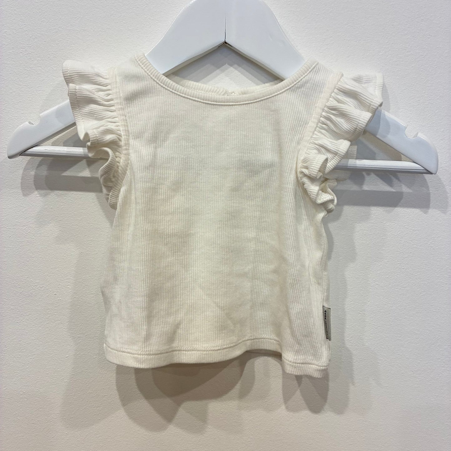 COUNTRY ROAD White Tee