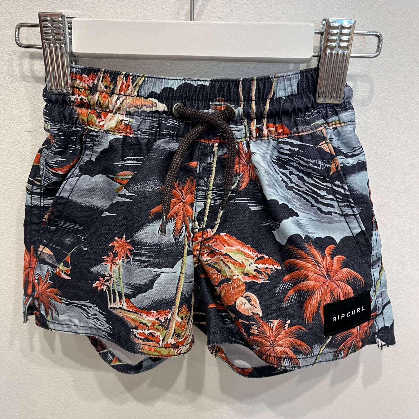 RIP CURL boardshorts, size 6-12m