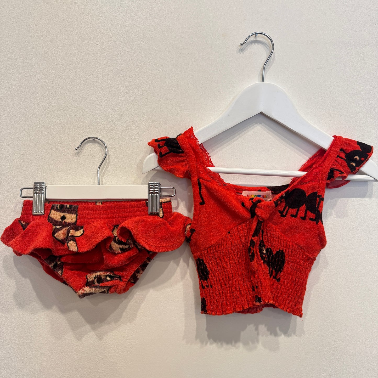 HUGO LOVES TIKI Red Terry Printed Set, 4