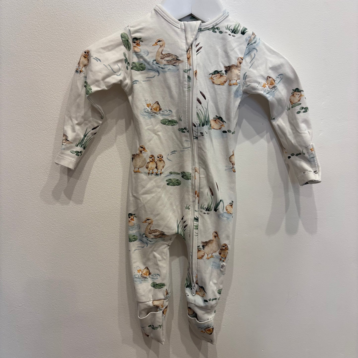 SNUGGLE HUNNY duck onesie, size 0-3m