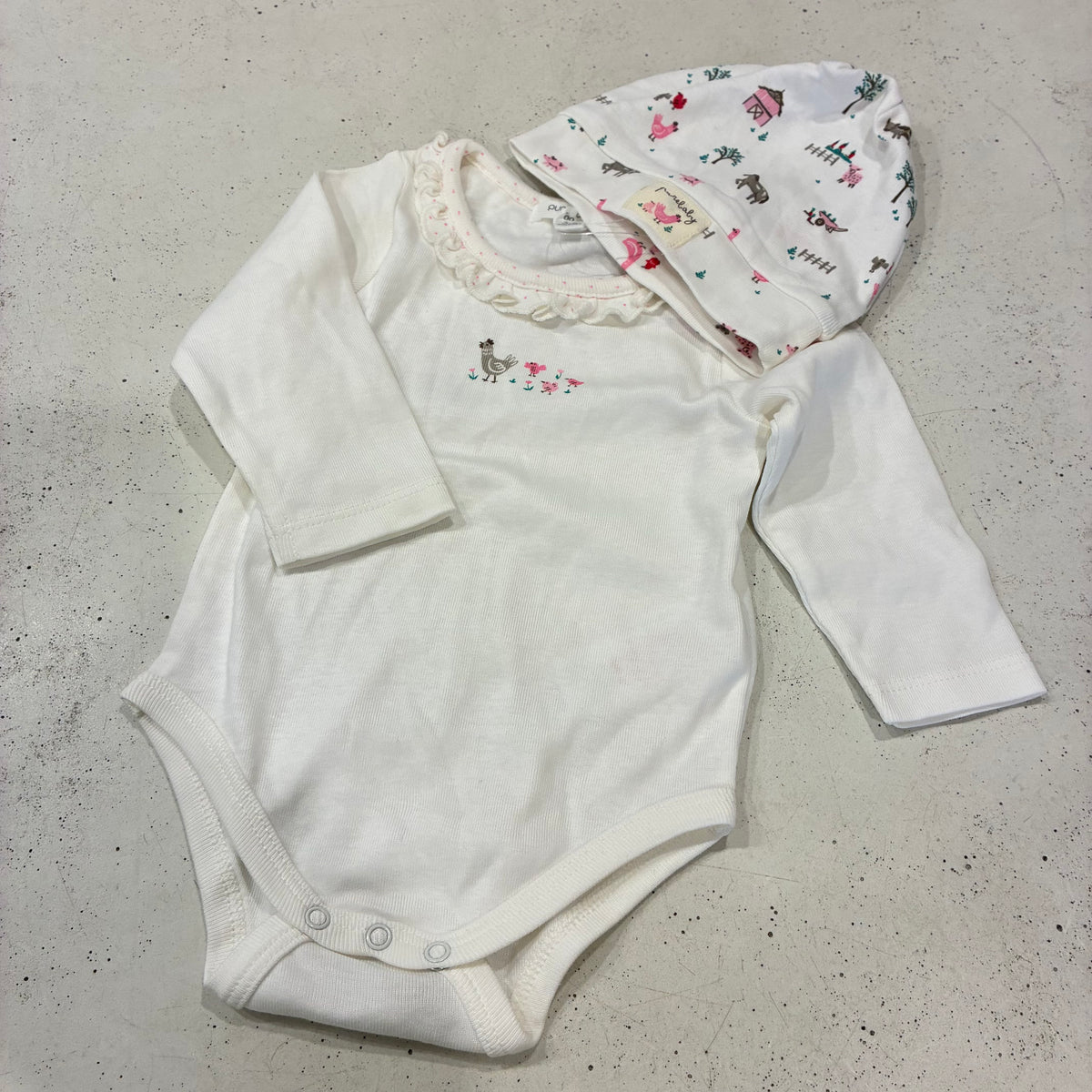 PUREBABY Onesie & Hat, 3-6m