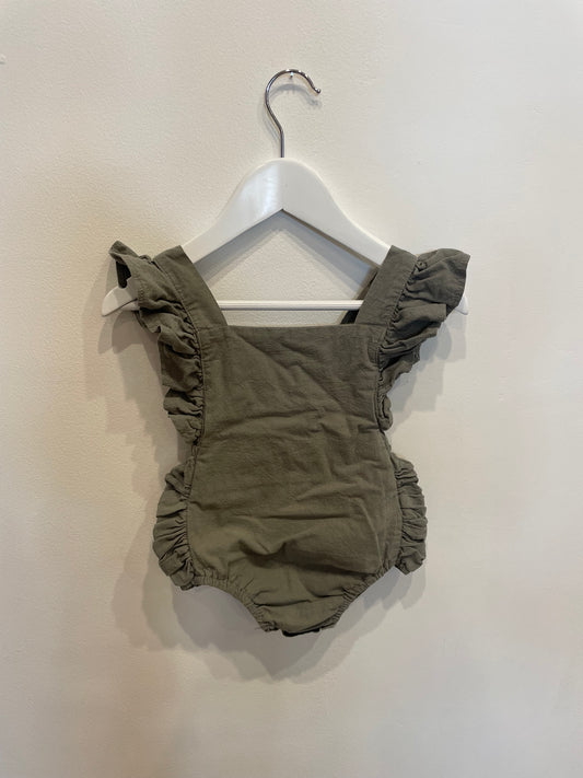 Green Frill Linen Romper, size 6-12m