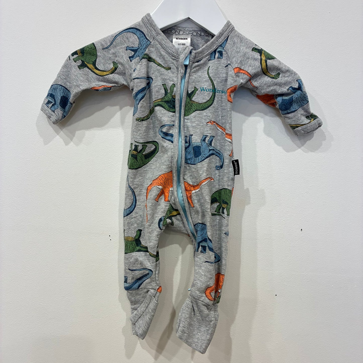 BONDS Grey Dino Zippy, NB