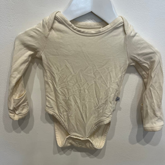 Farren Baby cream ls romper, size 3-6m
