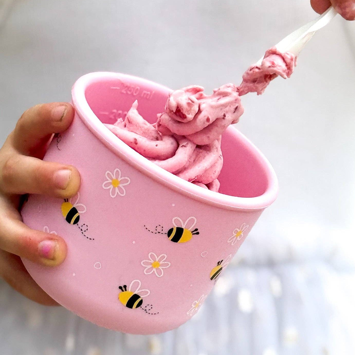 Bumble, BB Snack Pot