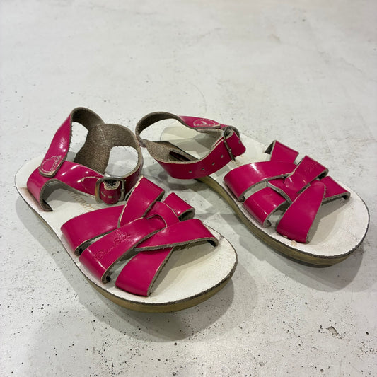 SALTWATER Pink Sandals 10