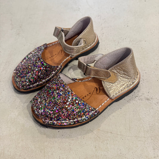 AVARCAS Glitter Leathers Sandals, size 27