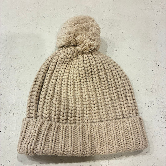 JAMIE KAY Beige Beanie, 2