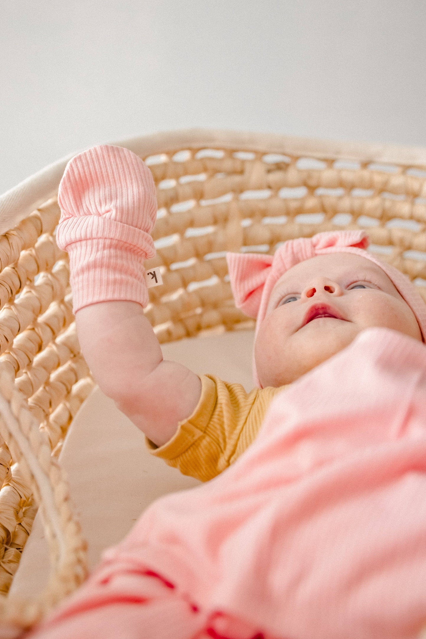 Bamboo Stretch Mittens