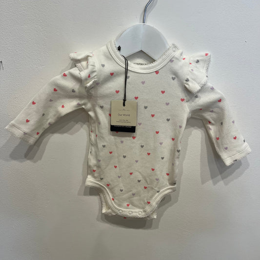 COUNTRY ROAD Heart Onesie, size 0-3m