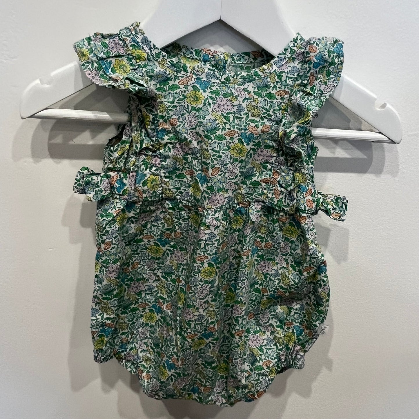BEBE Green Floral Romper, size 0-3m