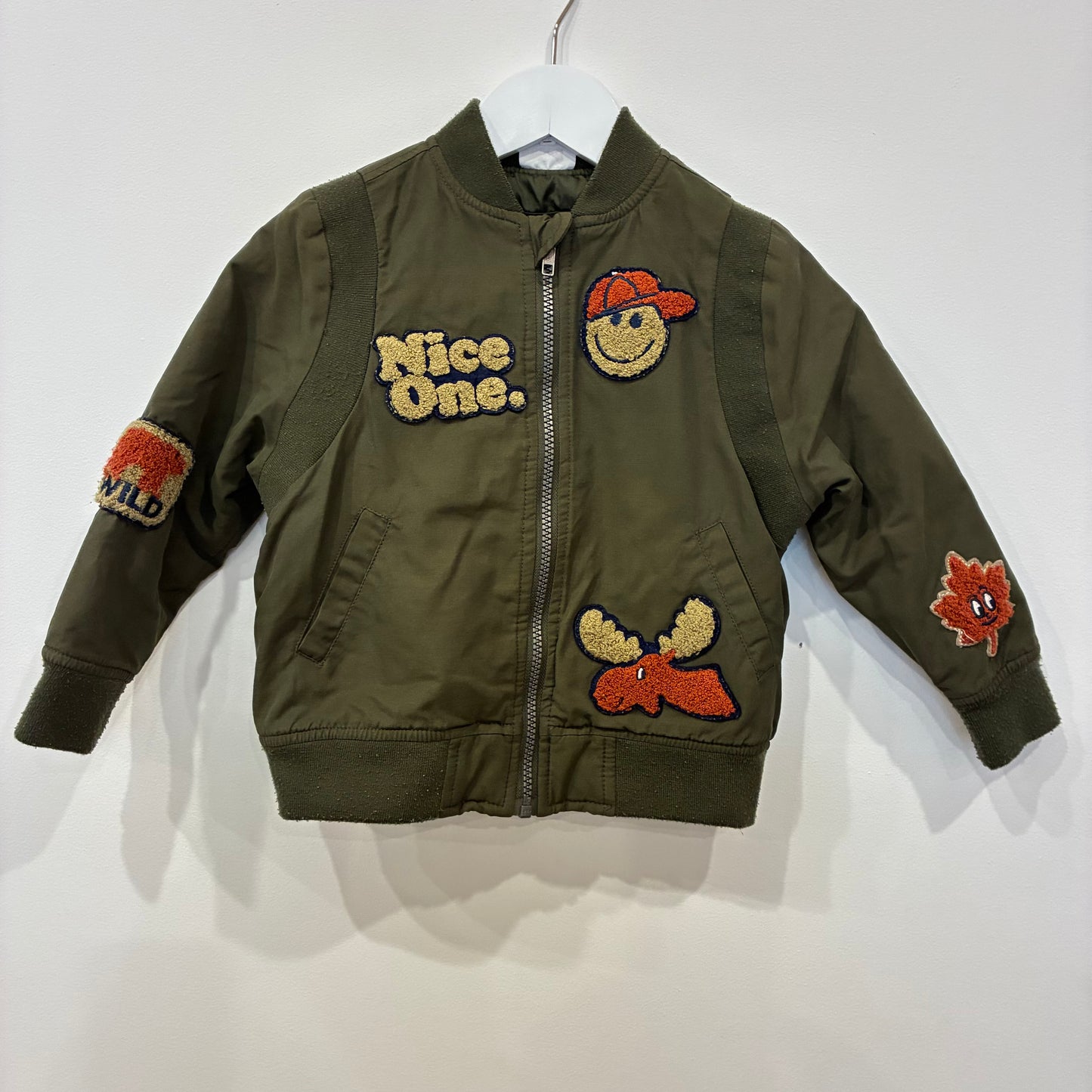 SEED Bomber, 4