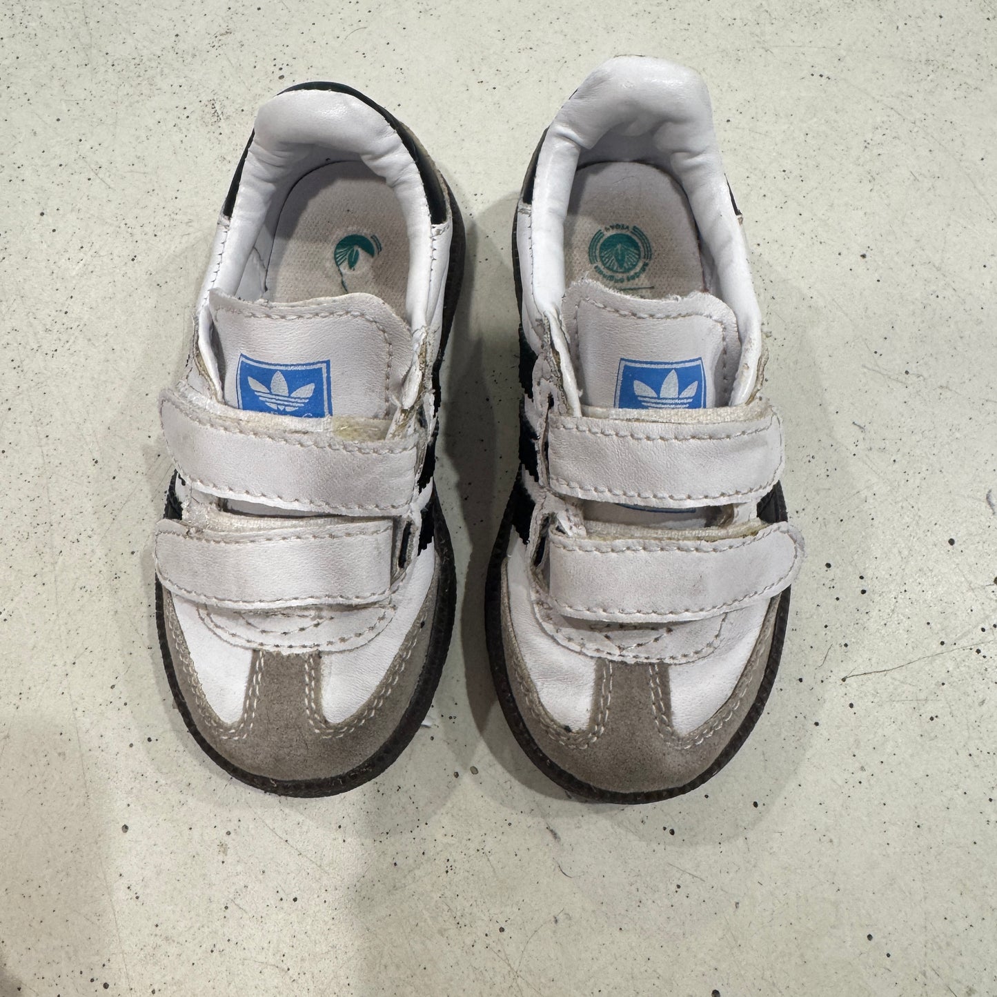 ADIDAS Sambas, EU22