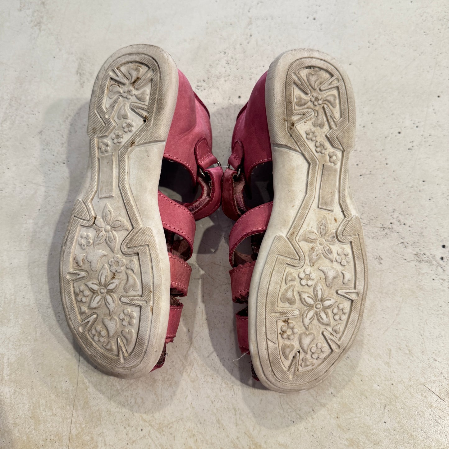 RED BOOTIE Pink Suede Sandals, size 30