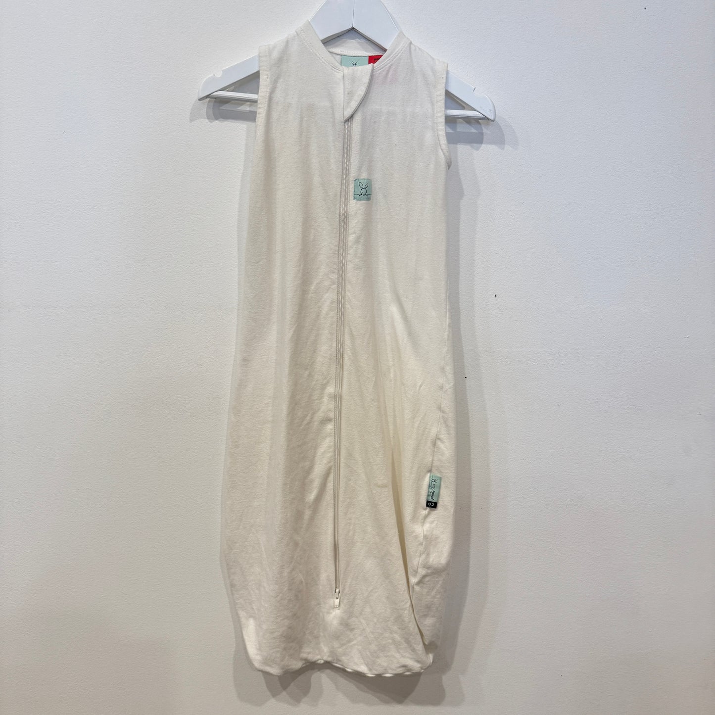 ERGPOUCH White 0.2 Tog Sleep bag, 3-12m