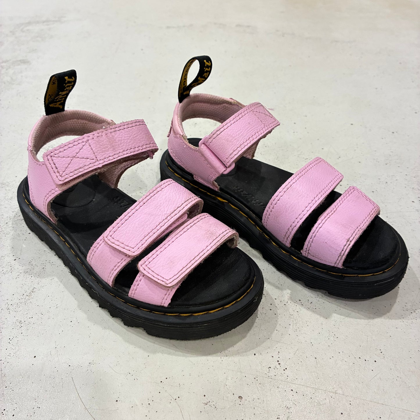 DR MARTENS Pink Klaire Sandal, UK1