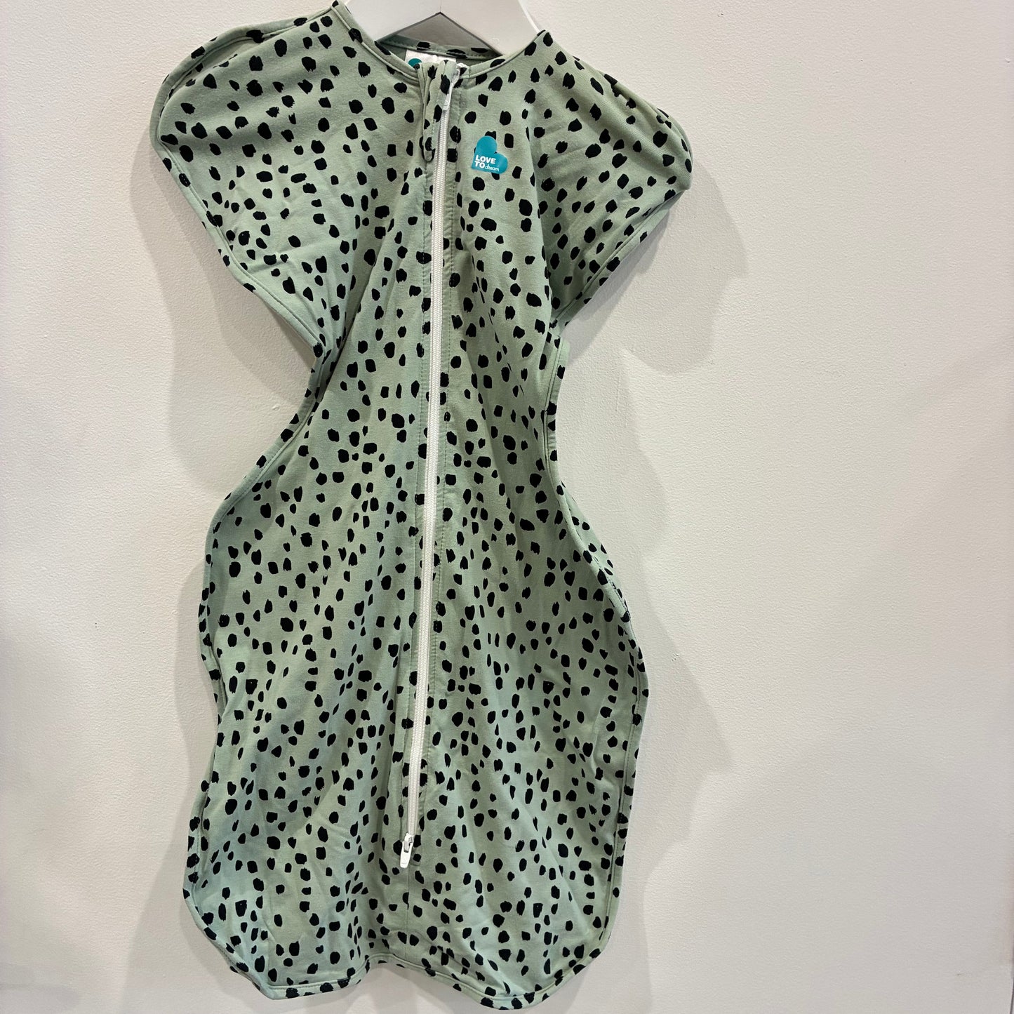 LOVE TO DREAM Green Swaddle, M