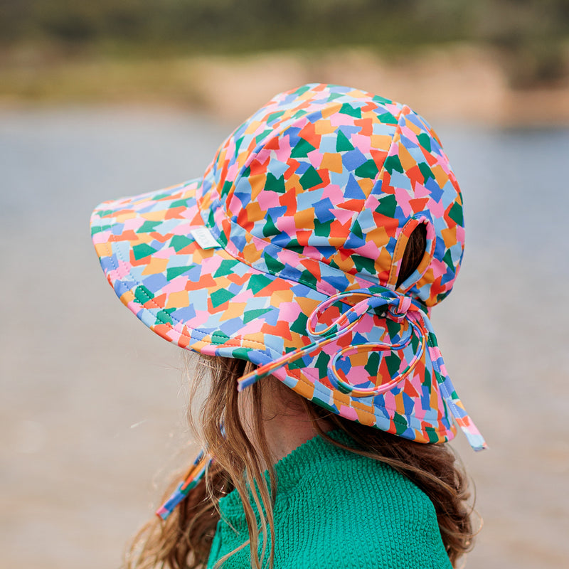 Art Fun Wide Brim Swim Hat