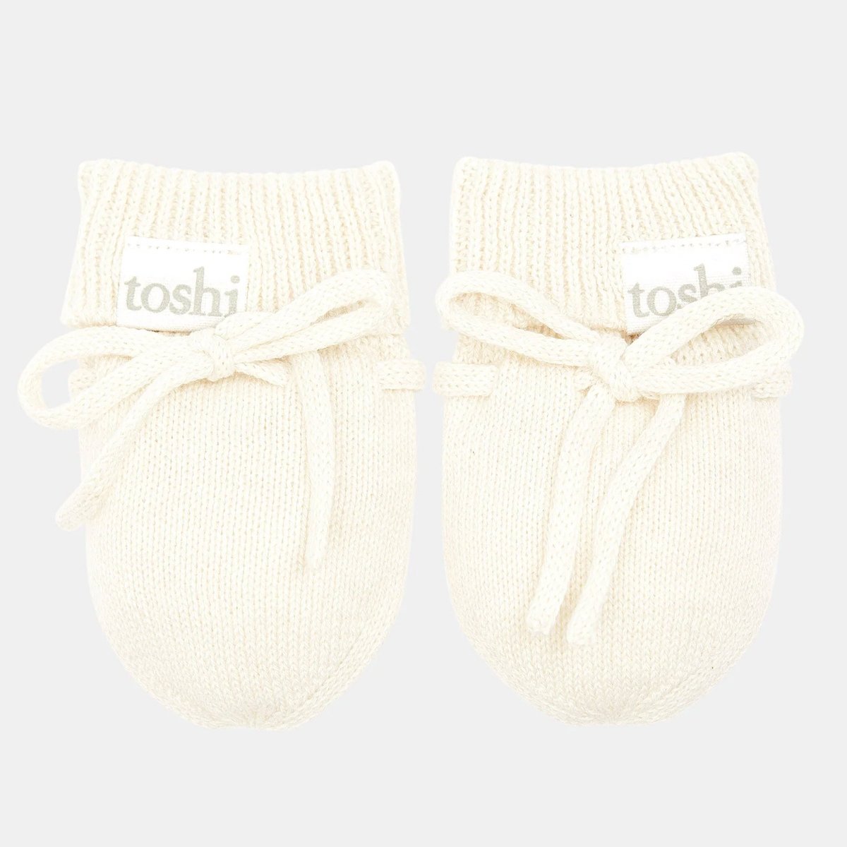 Marley Mittens, Cream