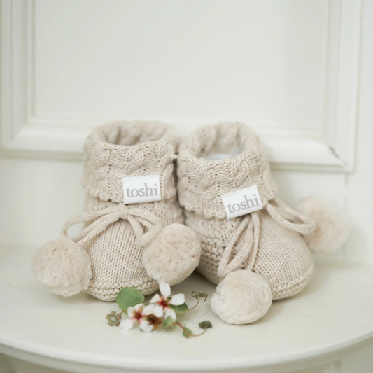 Yummy Booties, Oatmeal