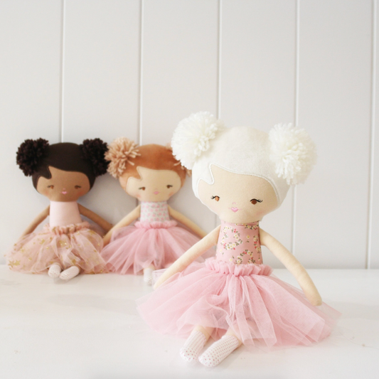 Madison Ballet Doll, Posy Heart