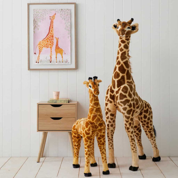 Standing Giraffe