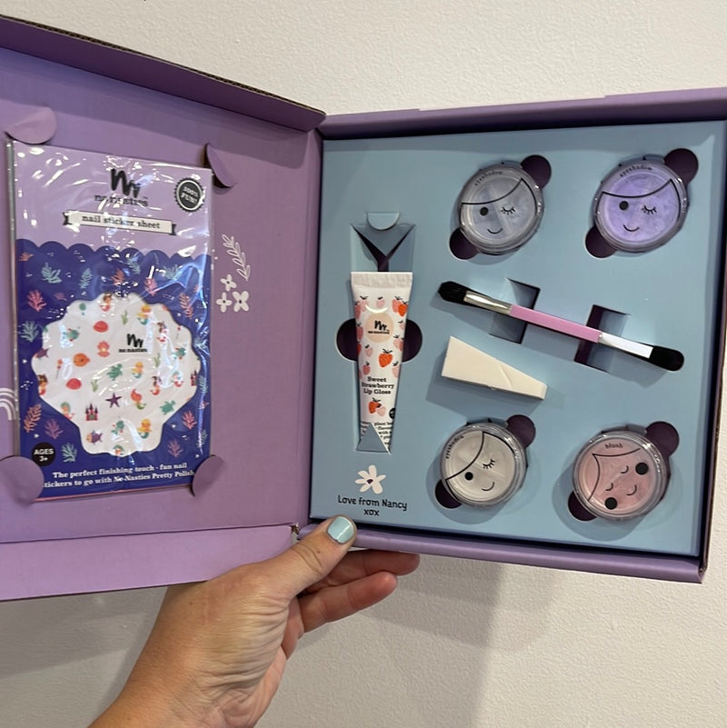 Nancy Deluxe Purple Pretty Play Kid's Makeup Box